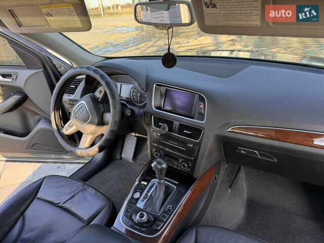 Серый Ауди Ку 5, объемом двигателя 1.98 л и пробегом 225 тыс. км за 12800 $, фото 5 на Automoto.ua