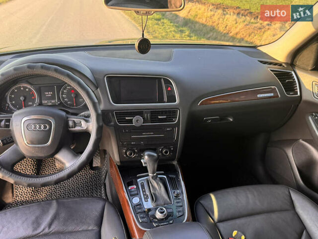 Серый Ауди Ку 5, объемом двигателя 1.98 л и пробегом 225 тыс. км за 12800 $, фото 9 на Automoto.ua