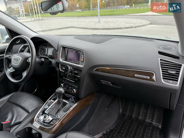 Ауди Ку 5 2012 в Харькове на Automoto.ua Серый Ауди Ку 5, объемом двигателя 1.98 л и пробегом 182 тыс. км за 15999 $, фото 32 на Automoto.ua