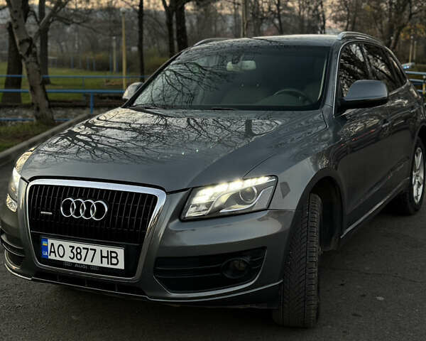 Серый Ауди Ку 5, объемом двигателя 1.98 л и пробегом 288 тыс. км за 13700 $, фото 3 на Automoto.ua