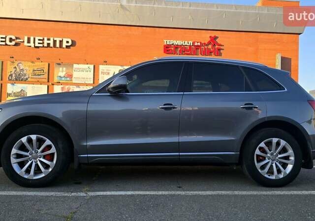 Ауді Ку 5 2013 у Броварах на Automoto.ua Сірий Ауді Ку 5, об'ємом двигуна 1.97 л та пробігом 110 тис. км за 22000 $, фото 7 на Automoto.ua