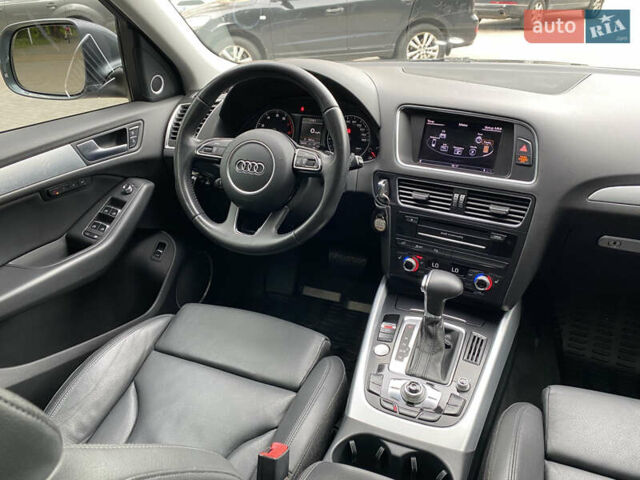Сірий Ауді Ку 5, об'ємом двигуна 1.98 л та пробігом 168 тис. км за 16950 $, фото 40 на Automoto.ua