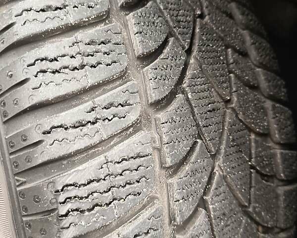 Сірий Ауді Ку 5, об'ємом двигуна 2 л та пробігом 260 тис. км за 13999 $, фото 44 на Automoto.ua