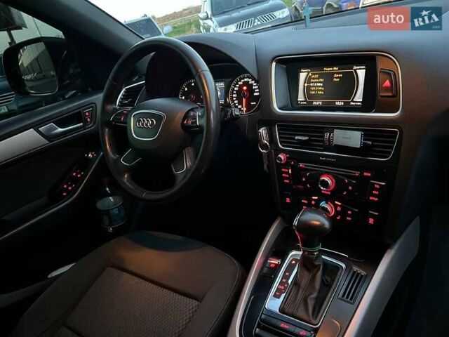 Ауди Ку 5 2013 в Львове на Automoto.ua Серый Ауди Ку 5, объемом двигателя 2 л и пробегом 283 тыс. км за 17690 $, фото 33 на Automoto.ua