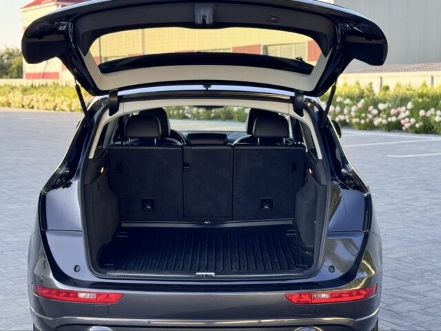 Серый Ауди Ку 5, объемом двигателя 2 л и пробегом 200 тыс. км за 13800 $, фото 3 на Automoto.ua