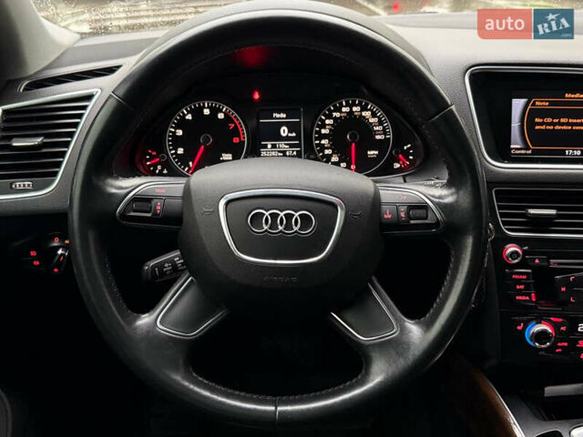 Серый Ауди Ку 5, объемом двигателя 2 л и пробегом 252 тыс. км за 13250 $, фото 22 на Automoto.ua