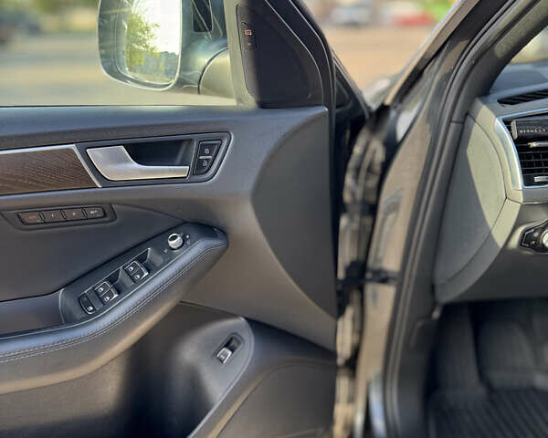 Ауди Ку 5 2013 в Киеве на Automoto.ua Серый Ауди Ку 5, объемом двигателя 2.97 л и пробегом 173 тыс. км за 21500 $, фото 20 на Automoto.ua