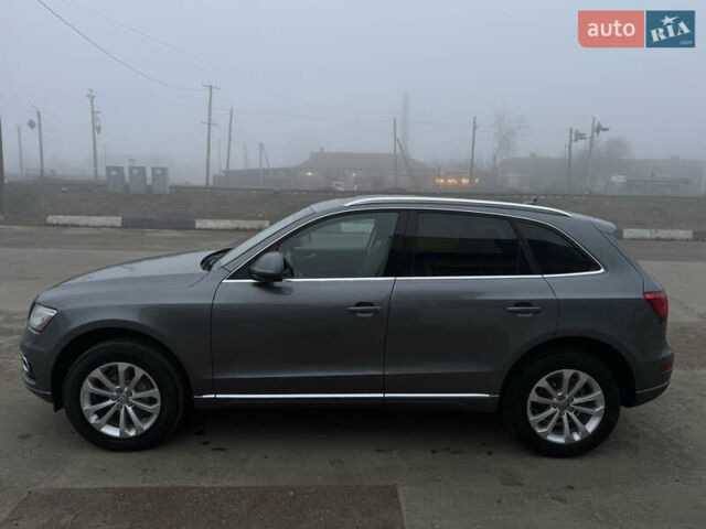 Сірий Ауді Ку 5, об'ємом двигуна 2 л та пробігом 175 тис. км за 15000 $, фото 7 на Automoto.ua