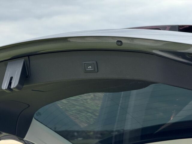 Сірий Ауді Ку 5, об'ємом двигуна 2 л та пробігом 190 тис. км за 14800 $, фото 19 на Automoto.ua