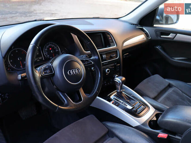 Серый Ауди Ку 5, объемом двигателя 2 л и пробегом 239 тыс. км за 17799 $, фото 17 на Automoto.ua