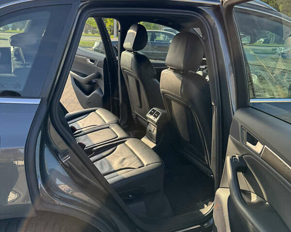 Ауди Ку 5 2013 в Киеве на Automoto.ua Серый Ауди Ку 5, объемом двигателя 2.97 л и пробегом 173 тыс. км за 21500 $, фото 17 на Automoto.ua