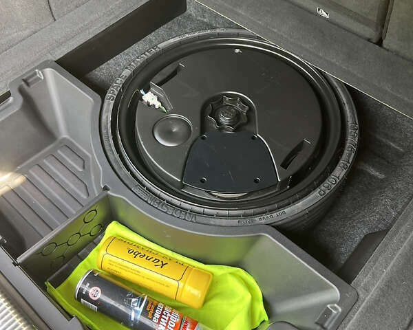 Сірий Ауді Ку 5, об'ємом двигуна 1.98 л та пробігом 202 тис. км за 16799 $, фото 29 на Automoto.ua