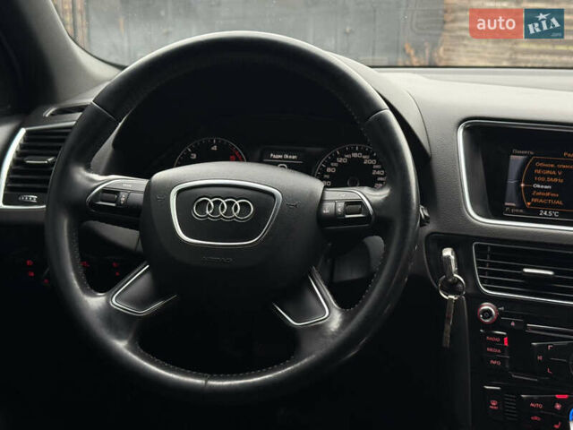 Серый Ауди Ку 5, объемом двигателя 2 л и пробегом 286 тыс. км за 15700 $, фото 26 на Automoto.ua