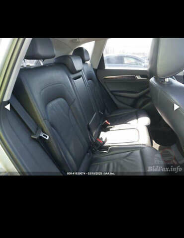 Серый Ауди Ку 5, объемом двигателя 2 л и пробегом 140 тыс. км за 12500 $, фото 51 на Automoto.ua