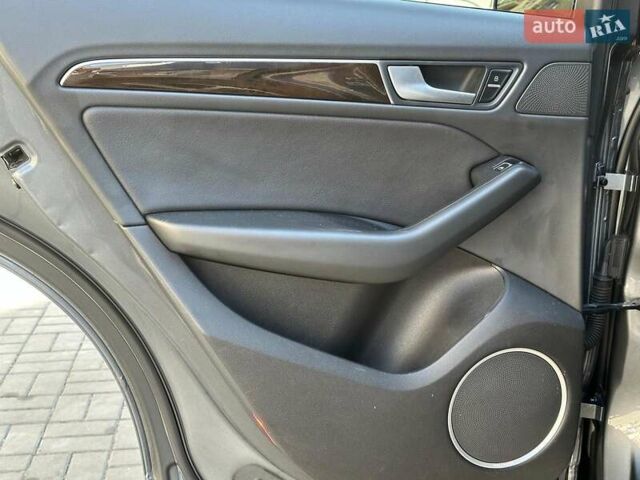 Сірий Ауді Ку 5, об'ємом двигуна 2 л та пробігом 182 тис. км за 16990 $, фото 15 на Automoto.ua