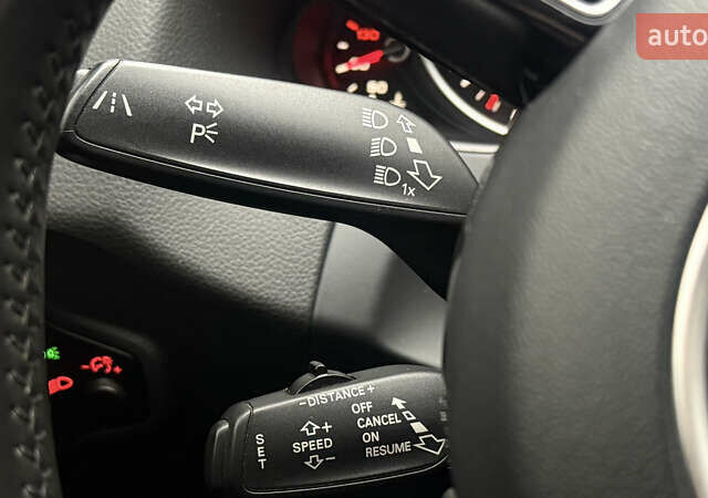 Серый Ауди Ку 5, объемом двигателя 2.97 л и пробегом 312 тыс. км за 19500 $, фото 32 на Automoto.ua