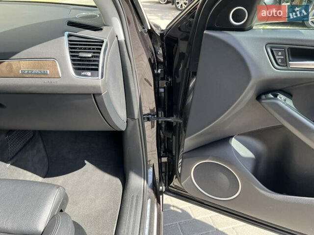 Сірий Ауді Ку 5, об'ємом двигуна 1.98 л та пробігом 202 тис. км за 16799 $, фото 22 на Automoto.ua