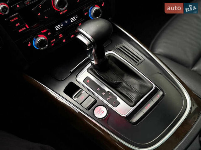 Серый Ауди Ку 5, объемом двигателя 2 л и пробегом 252 тыс. км за 13250 $, фото 24 на Automoto.ua