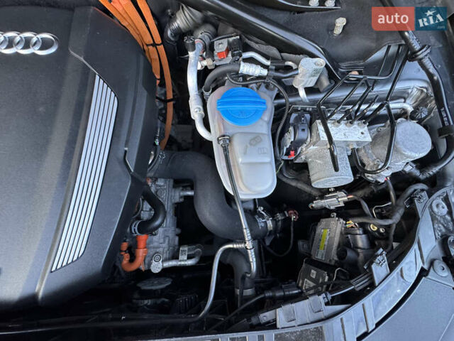 Сірий Ауді Ку 5, об'ємом двигуна 1.98 л та пробігом 126 тис. км за 14799 $, фото 86 на Automoto.ua
