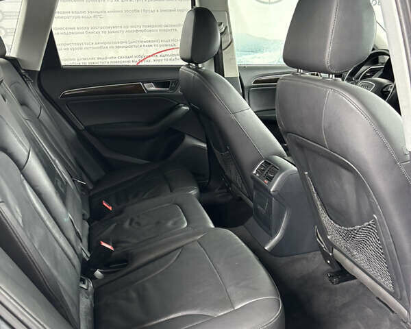 Серый Ауди Ку 5, объемом двигателя 2 л и пробегом 227 тыс. км за 12900 $, фото 24 на Automoto.ua