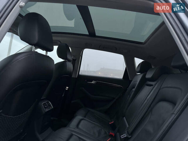 Сірий Ауді Ку 5, об'ємом двигуна 2 л та пробігом 175 тис. км за 15000 $, фото 43 на Automoto.ua