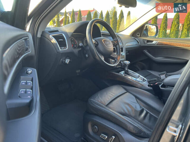 Серый Ауди Ку 5, объемом двигателя 2 л и пробегом 157 тыс. км за 14200 $, фото 14 на Automoto.ua