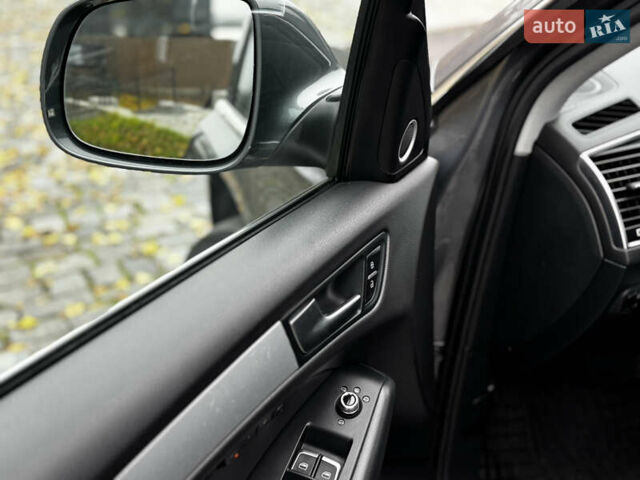 Серый Ауди Ку 5, объемом двигателя 1.98 л и пробегом 144 тыс. км за 16900 $, фото 40 на Automoto.ua