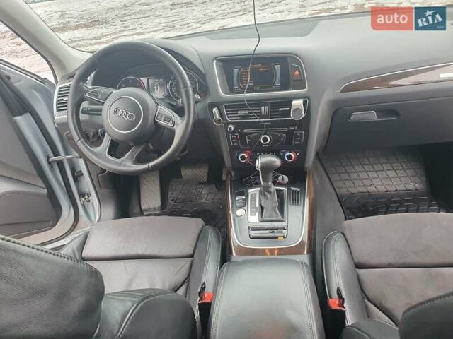 Серый Ауди Ку 5, объемом двигателя 1.97 л и пробегом 260 тыс. км за 17000 $, фото 20 на Automoto.ua