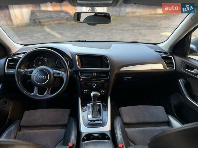 Серый Ауди Ку 5, объемом двигателя 2 л и пробегом 239 тыс. км за 17799 $, фото 3 на Automoto.ua