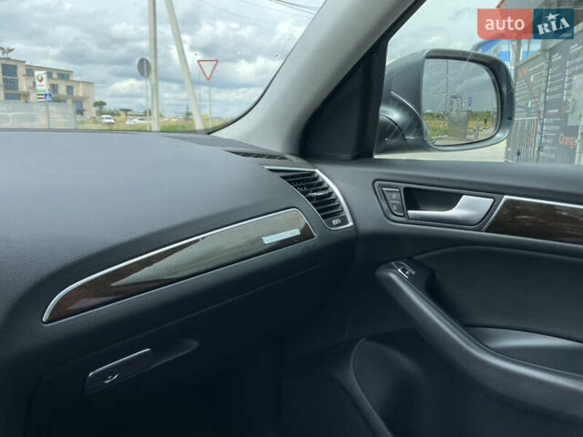 Ауди Ку 5 2013 в Львове на Automoto.ua Серый Ауди Ку 5, объемом двигателя 1.98 л и пробегом 190 тыс. км за 12990 $, фото 13 на Automoto.ua