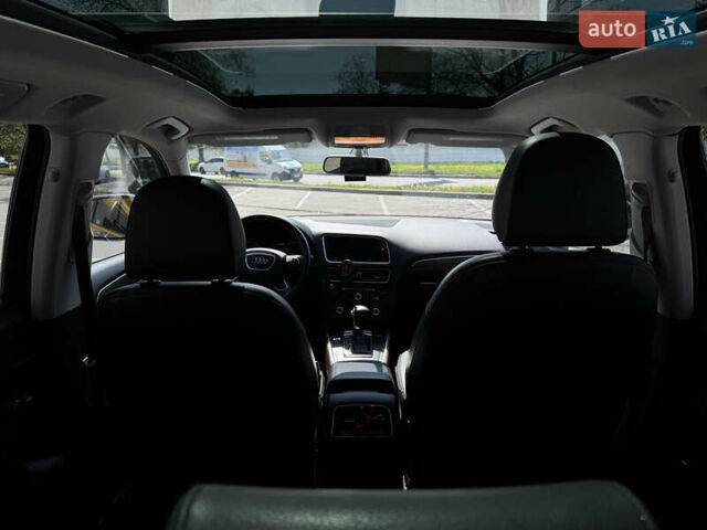 Серый Ауди Ку 5, объемом двигателя 1.98 л и пробегом 289 тыс. км за 14999 $, фото 16 на Automoto.ua