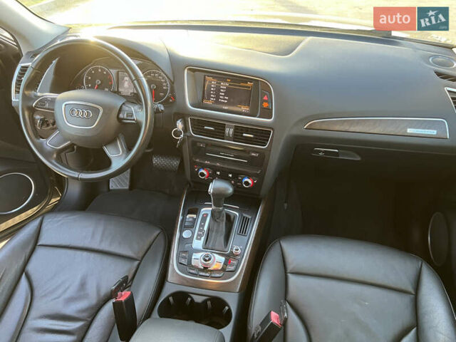 Серый Ауди Ку 5, объемом двигателя 2 л и пробегом 157 тыс. км за 14200 $, фото 22 на Automoto.ua