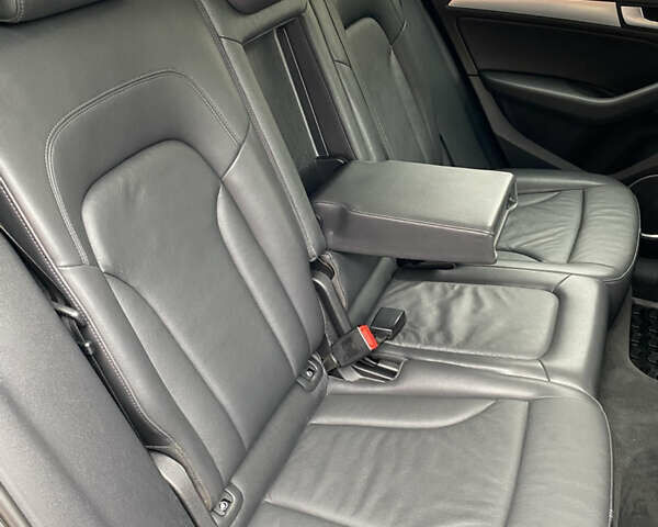 Сірий Ауді Ку 5, об'ємом двигуна 1.98 л та пробігом 168 тис. км за 16950 $, фото 52 на Automoto.ua