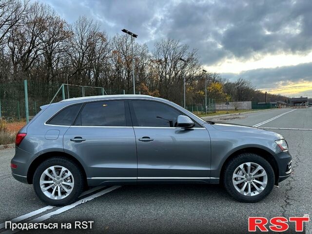 Серый Ауди Ку 5, объемом двигателя 2 л и пробегом 160 тыс. км за 15900 $, фото 1 на Automoto.ua