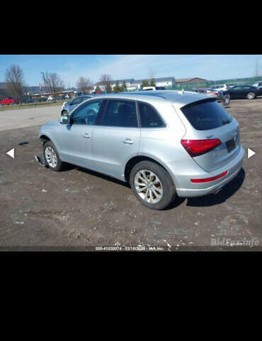 Серый Ауди Ку 5, объемом двигателя 2 л и пробегом 140 тыс. км за 12500 $, фото 48 на Automoto.ua