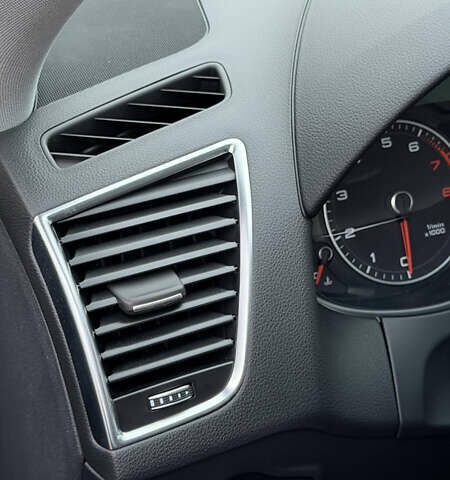 Серый Ауди Ку 5, объемом двигателя 1.98 л и пробегом 223 тыс. км за 12700 $, фото 38 на Automoto.ua