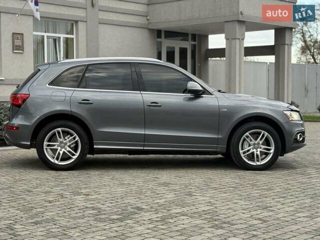 Серый Ауди Ку 5, объемом двигателя 3 л и пробегом 290 тыс. км за 13900 $, фото 21 на Automoto.ua