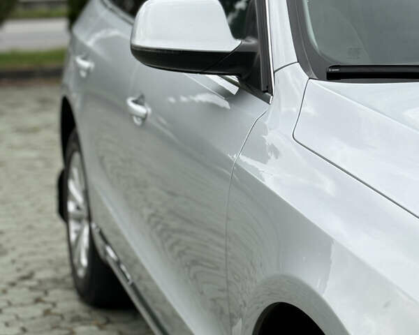 Ауді Ку 5 2013 у Дубно на Automoto.ua Сірий Ауді Ку 5, об'ємом двигуна 2 л та пробігом 246 тис. км за 11999 $, фото 12 на Automoto.ua