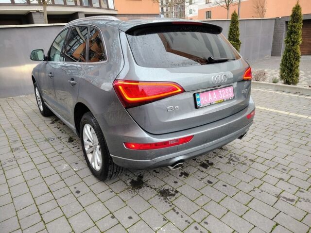 Серый Ауди Ку 5, объемом двигателя 2 л и пробегом 112 тыс. км за 16000 $, фото 3 на Automoto.ua