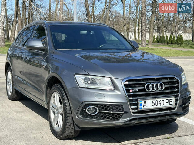 Серый Ауди Ку 5, объемом двигателя 3 л и пробегом 190 тыс. км за 17000 $, фото 3 на Automoto.ua