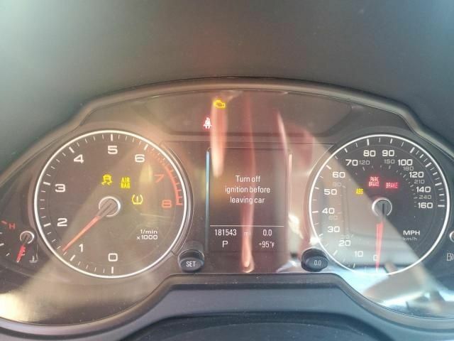 Серый Ауди Ку 5, объемом двигателя 2 л и пробегом 290 тыс. км за 9200 $, фото 4 на Automoto.ua