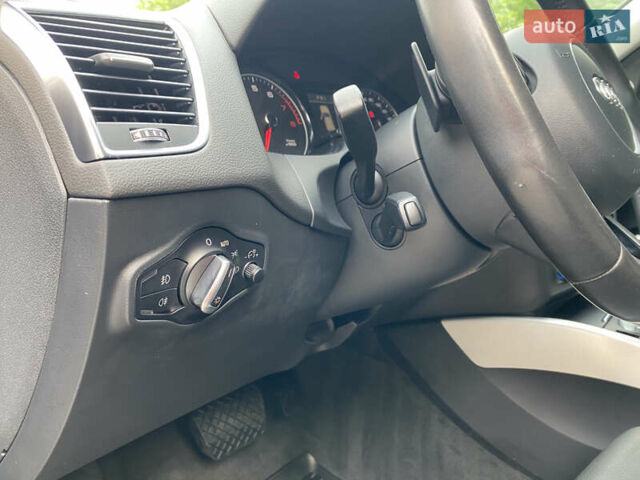 Сірий Ауді Ку 5, об'ємом двигуна 1.98 л та пробігом 168 тис. км за 16950 $, фото 30 на Automoto.ua