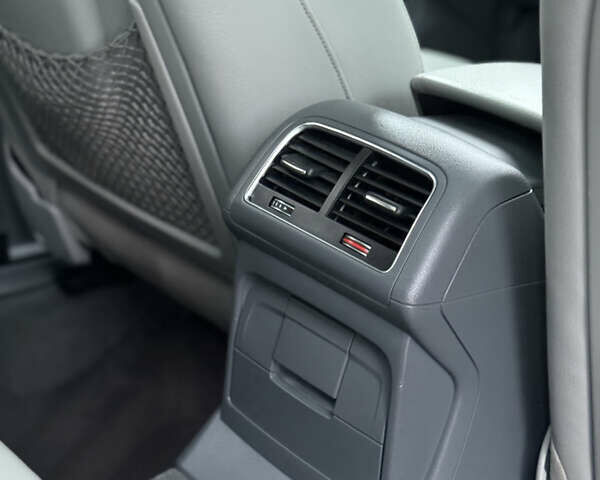 Ауді Ку 5 2013 у Дубно на Automoto.ua Сірий Ауді Ку 5, об'ємом двигуна 2 л та пробігом 246 тис. км за 11999 $, фото 45 на Automoto.ua