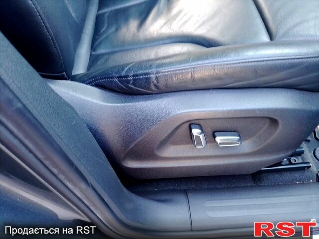 Ауди Ку 5 2013 в Кременчуге на Automoto.ua Серый Ауди Ку 5, объемом двигателя 2 л и пробегом 17 тыс. км за 14900 $, фото 3 на Automoto.ua