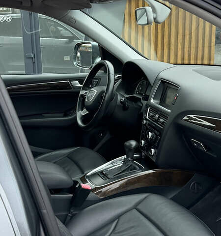 Серый Ауди Ку 5, объемом двигателя 1.98 л и пробегом 223 тыс. км за 12700 $, фото 22 на Automoto.ua