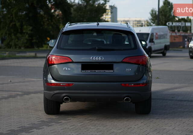 Ауди Ку 5 2013 в Киеве на Automoto.ua Серый Ауди Ку 5, объемом двигателя 2.97 л и пробегом 173 тыс. км за 21500 $, фото 5 на Automoto.ua