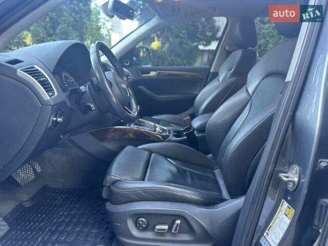 Серый Ауди Ку 5, объемом двигателя 3 л и пробегом 289 тыс. км за 12900 $, фото 4 на Automoto.ua