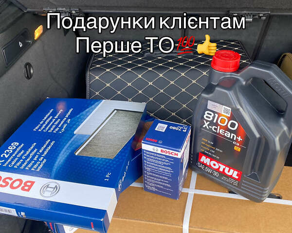 Серый Ауди Ку 5, объемом двигателя 2 л и пробегом 140 тыс. км за 12500 $, фото 52 на Automoto.ua