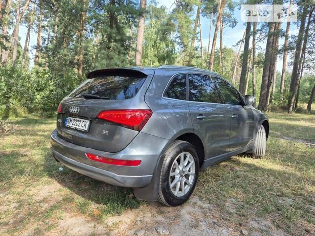 Серый Ауди Ку 5, объемом двигателя 1.97 л и пробегом 250 тыс. км за 16500 $, фото 2 на Automoto.ua