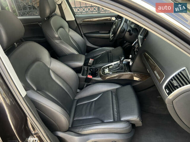 Сірий Ауді Ку 5, об'ємом двигуна 1.98 л та пробігом 202 тис. км за 16799 $, фото 32 на Automoto.ua